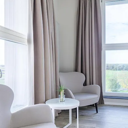 Ostseepanorama - Mit Balkon Und Boddenblick Apartamento